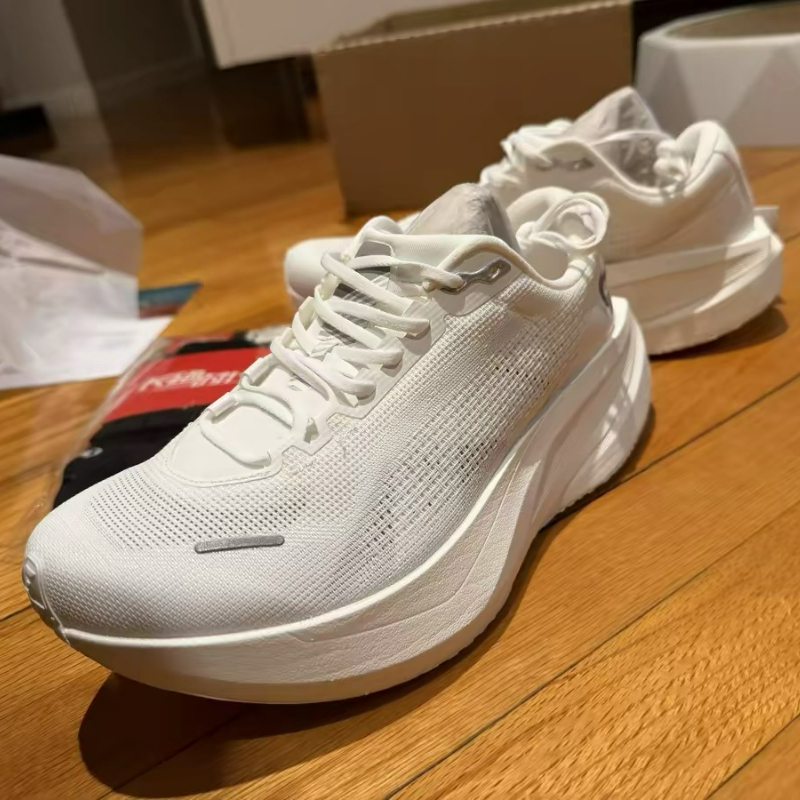 DYNAFISH Xiao Nian hardloopsch - Men Shoes Vs Women recensie en prijs