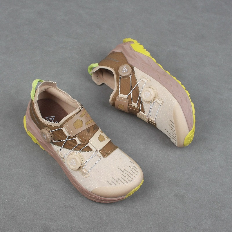 Klassieke merk trailrunningsch - Men Shoes Vs Women recensie en prijs
